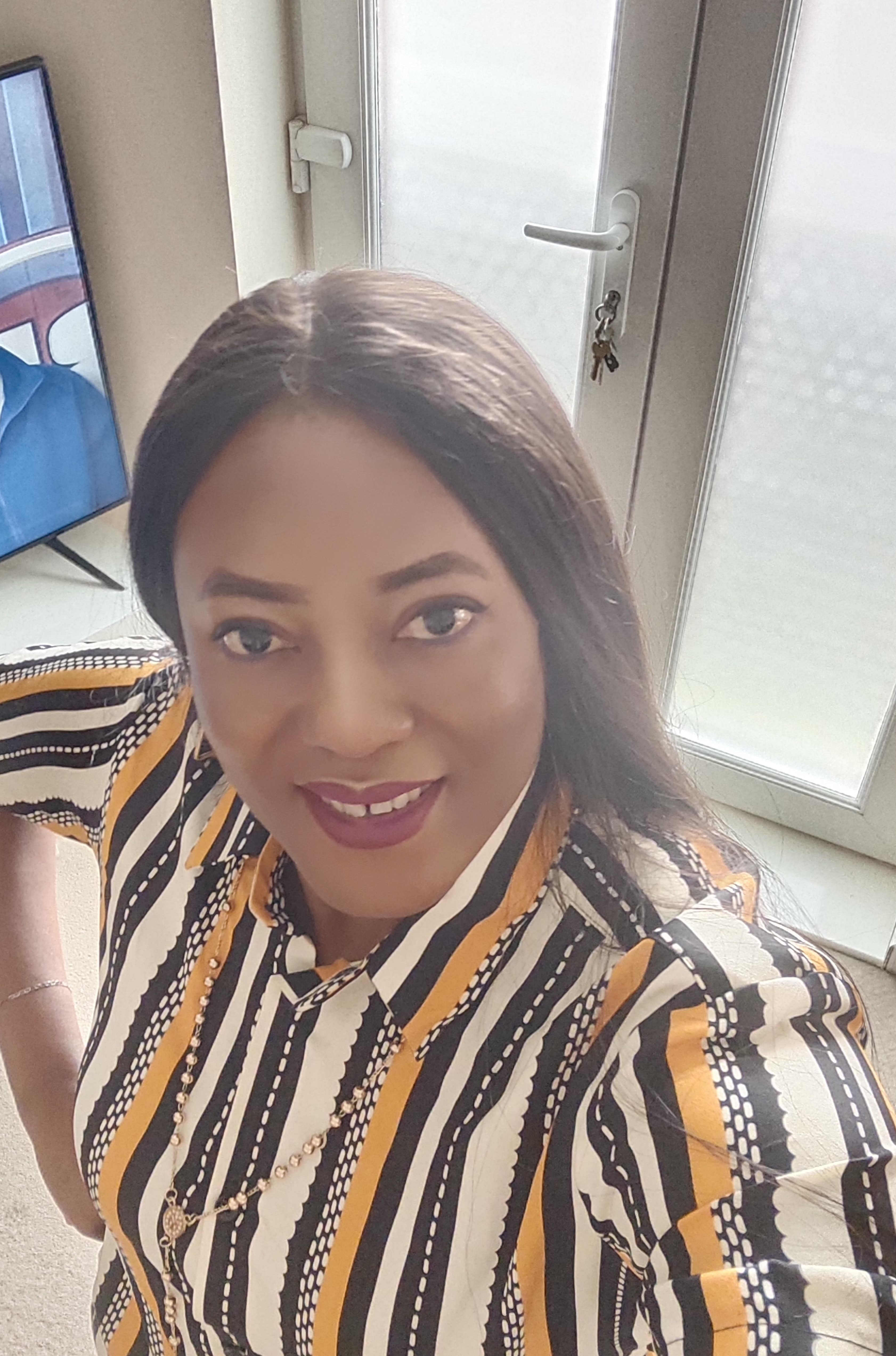 Faith E - Live-in Carer in Felling