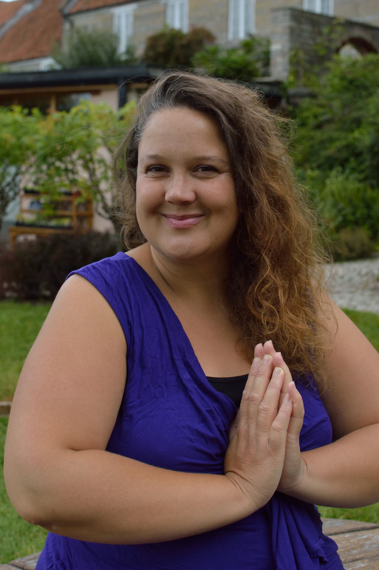 Lisa a carer in halstead co9 curam