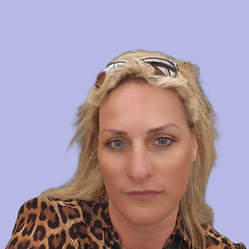 Agi A - Live-in Carer in Babergh