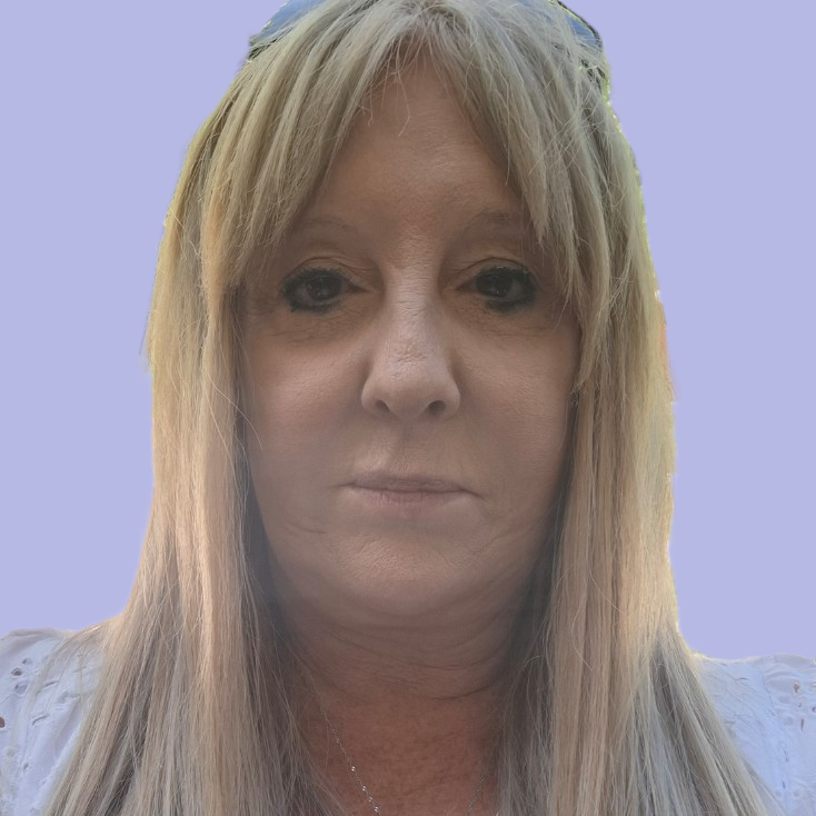 Revlynne  R - Live-in Carer in Axminster