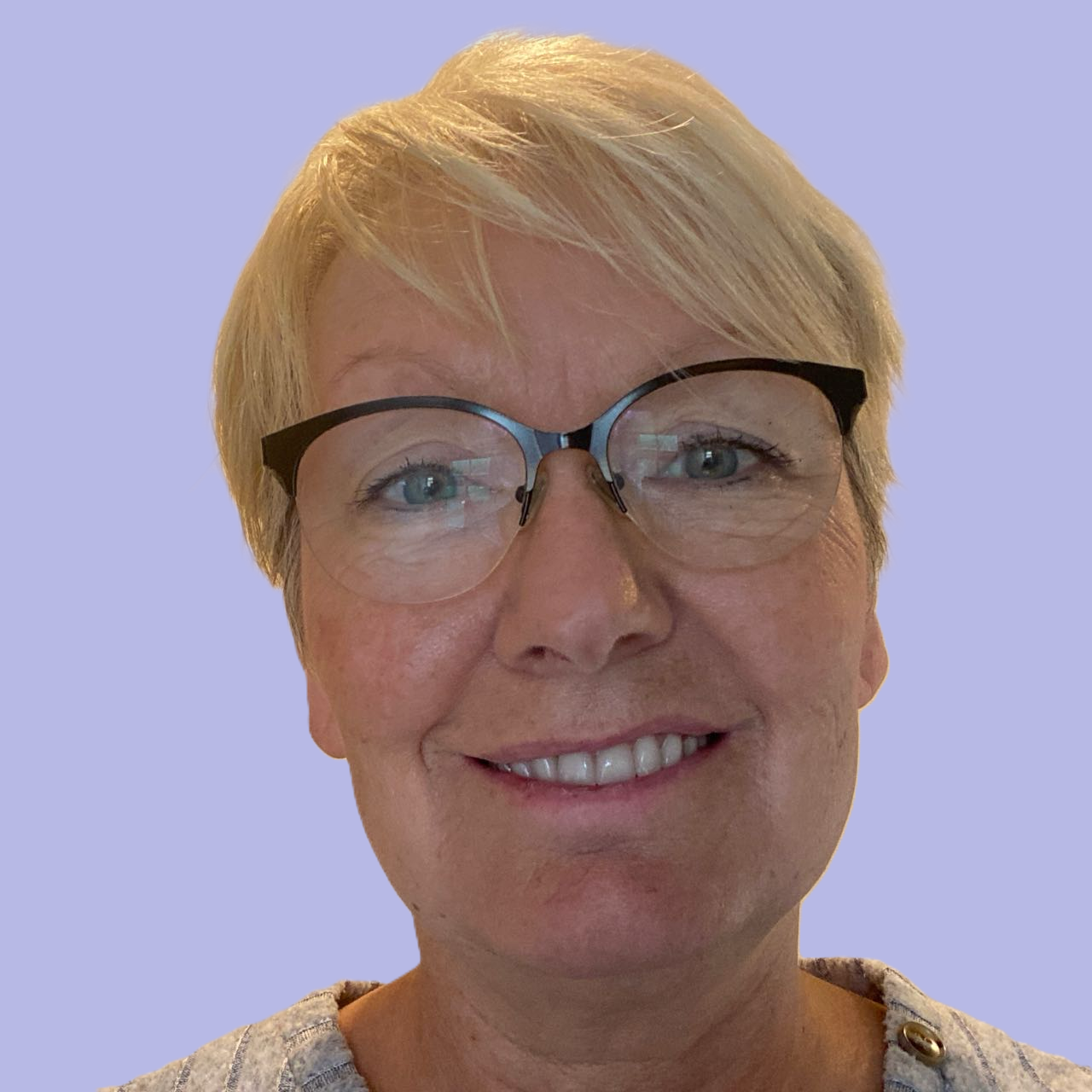 Lois H - Live-in Carer in Dumfries and Galloway