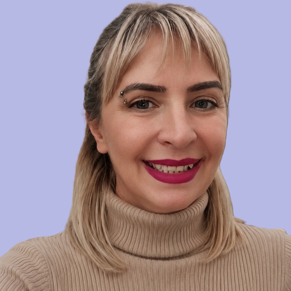 Alina S