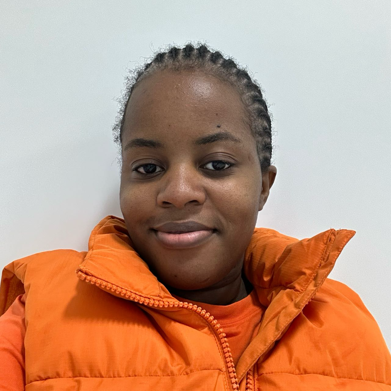  Tjiurimo T - Live-in Carer in Cheltenham