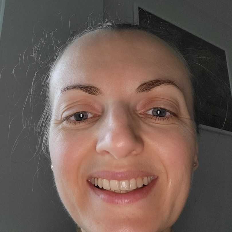 Inga Julia R - Specialist Carer