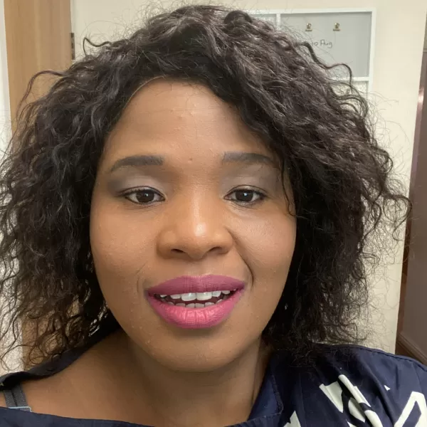 Nokukhanya f