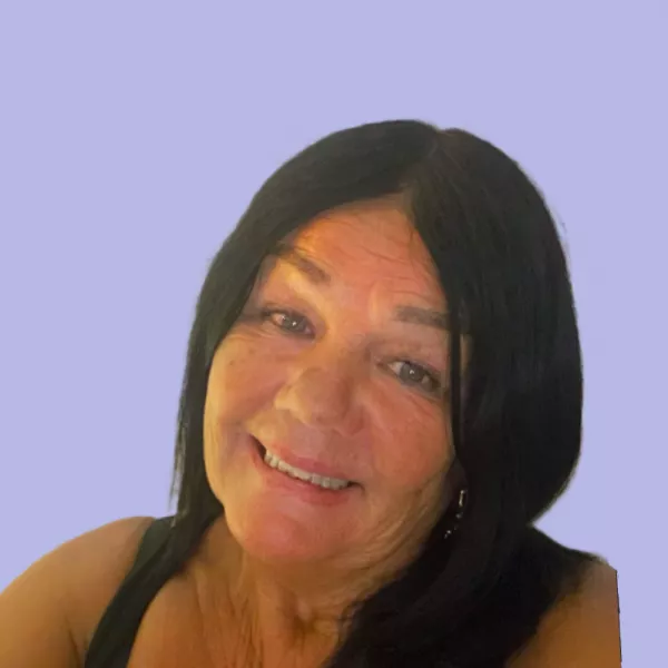 Yvonne a