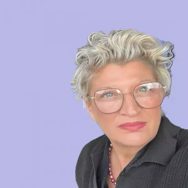Claire W's' profile photo