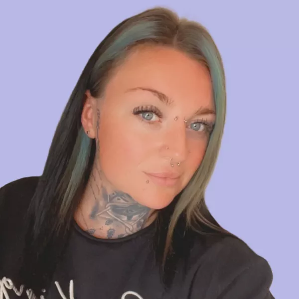 Leanie g