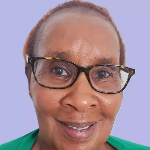 Loise W's' profile photo