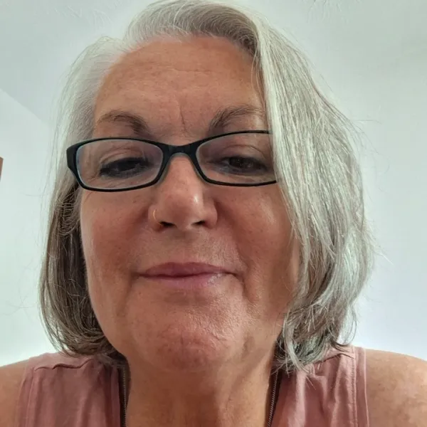 Leanne H's' profile photo