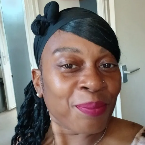 Diana R's' profile photo